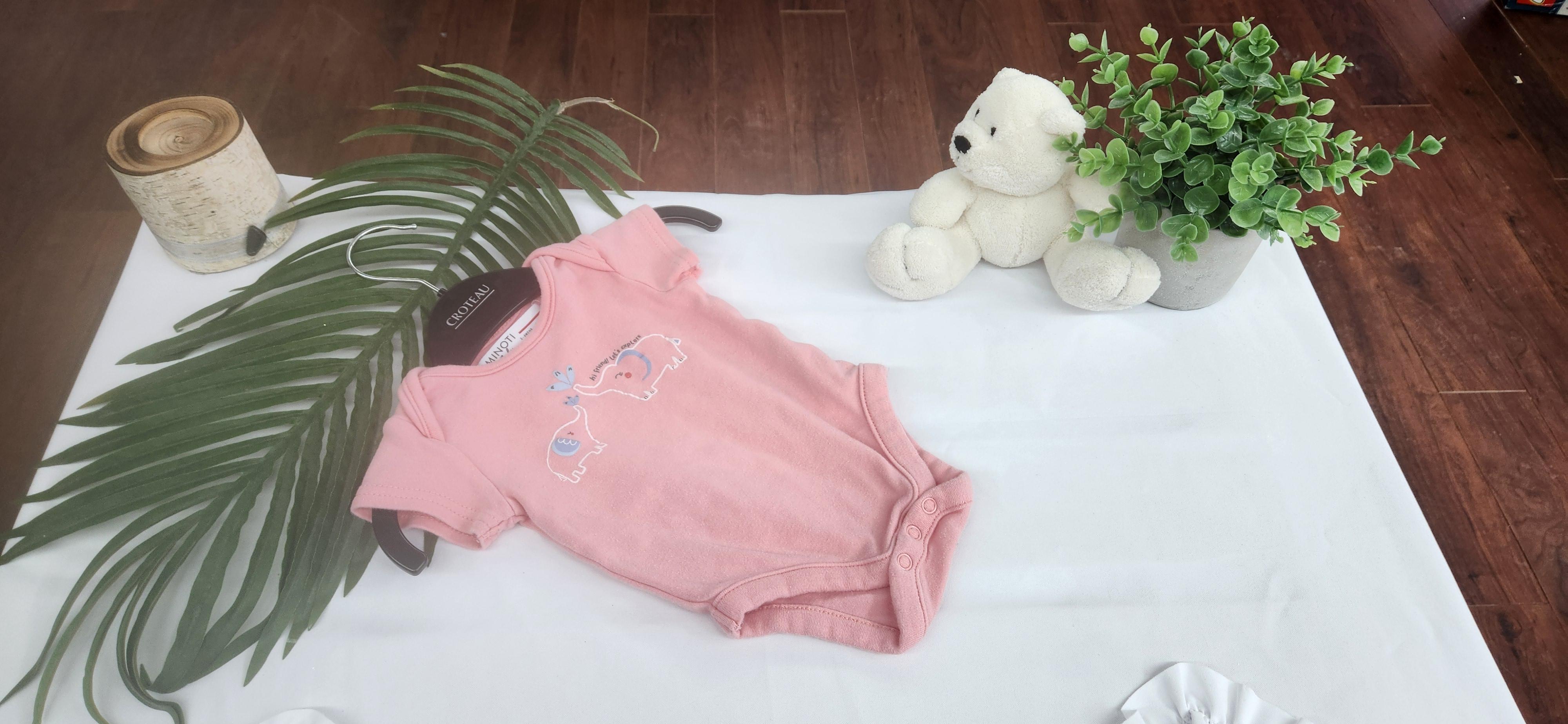 3 à 6 mois pour fille