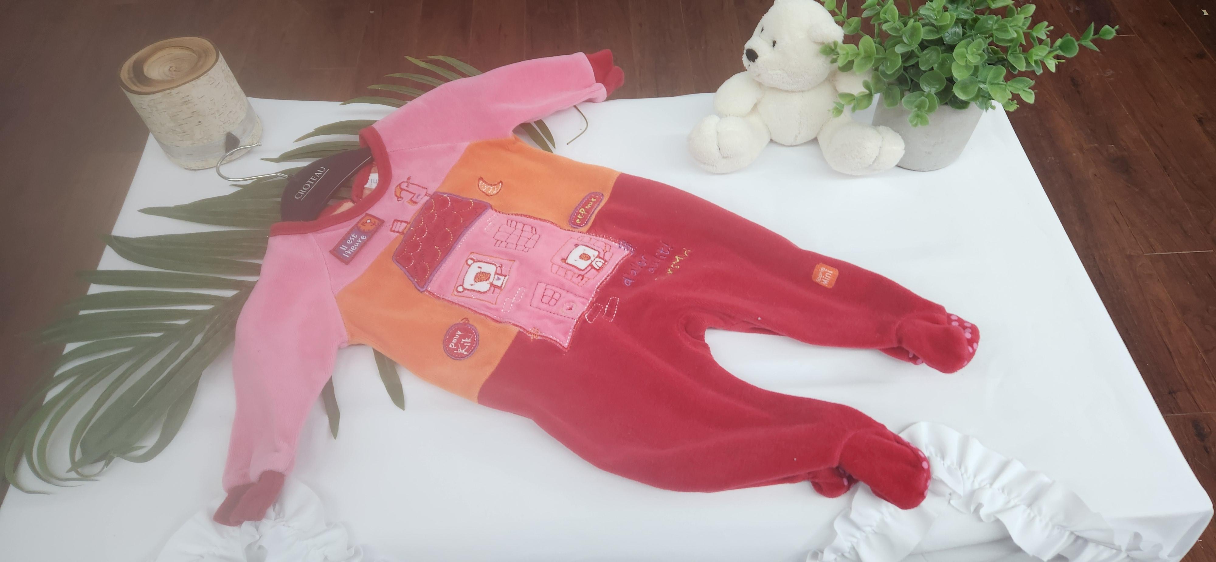3 à 6 mois pour fille