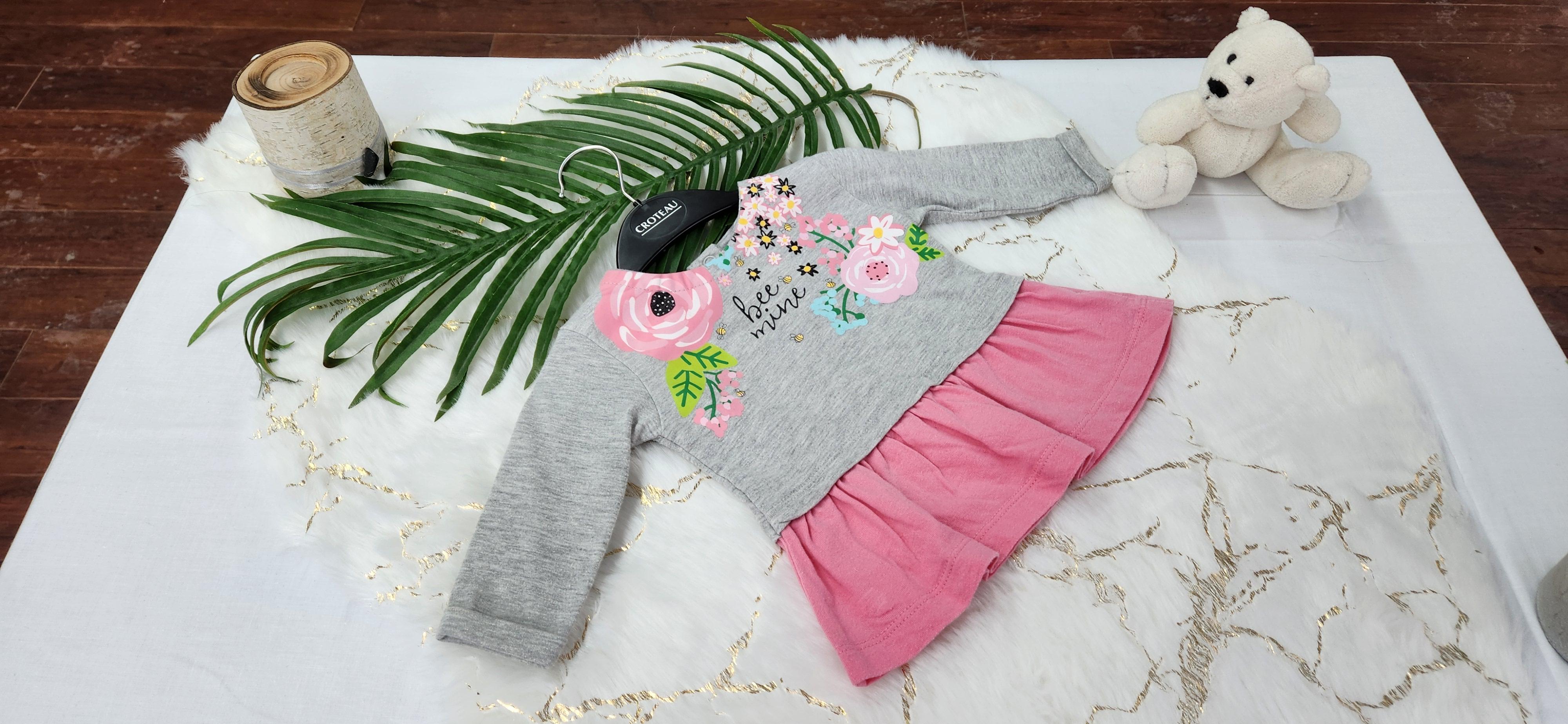 3 à 6 mois pour fille